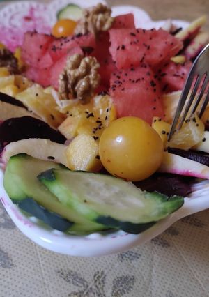 صورة لوصفة سلطة حلوة منعشة سهلة وراقية جدا