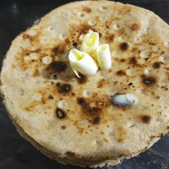 A picture of Bhakhari (Roasted).