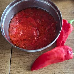 A picture of Red mirchi thecha.