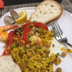 Paella - Valencia Style A picture of Paella - Valencia Style.