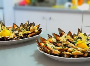 Foto principal de Mejillones al diablo con alioli estilo Tona