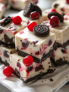 A picture of Cherry Oreo Fudge 🍫🍒.