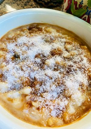 Una foto de 🌾 ARROZ🍚 CON 🍶LECHE🥛 AL CARAMELO