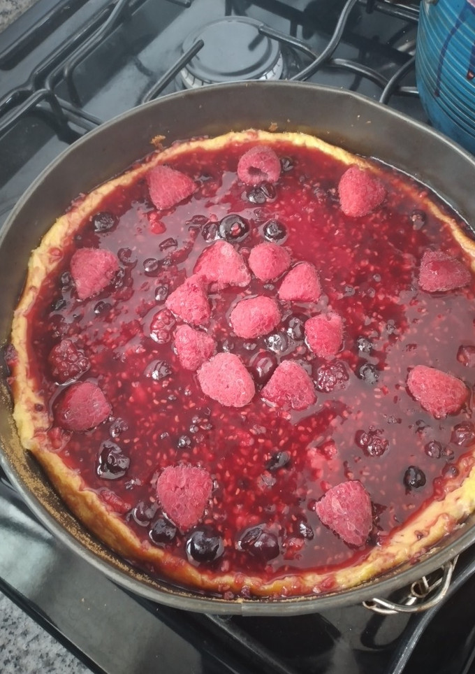 Una foto de Pie de queso y frutos rojos