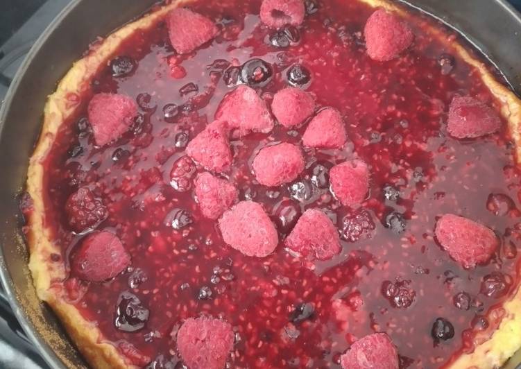 Pie de queso y frutos rojos