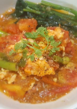 รูปของ บะหมี่ซุปไข่มะเขือเทศน้ำข้น Tomato & Egg Noodle Soup