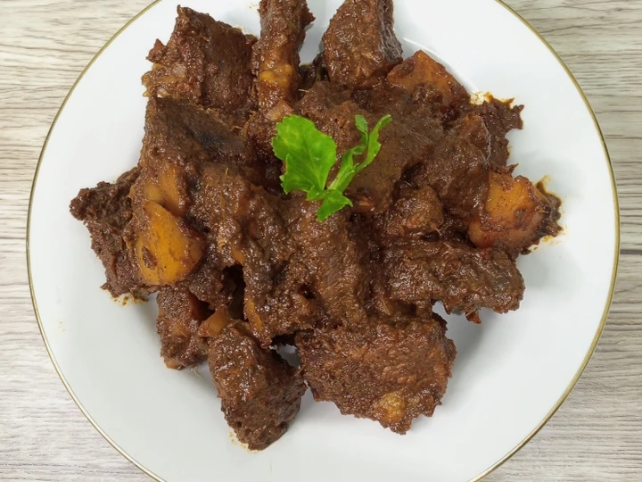Cara Mudah Membikin Resep Rendang Sapi yang Bikin Ngiler Anti Ribet, Bikin Ngiler