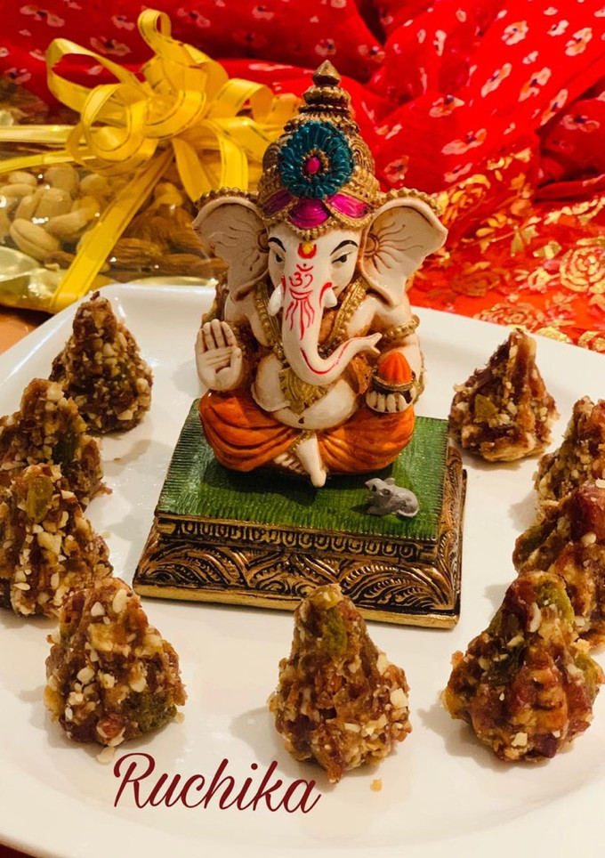 A picture of Dates & Dry Fruits Modak.