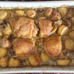 Chicken, veg, sage and onion stuffing tray bake A picture of Chicken, veg, sage and onion stuffing tray bake.