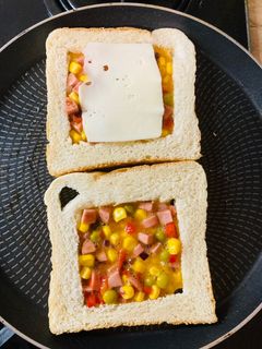 Töltött kenyér recept fotója