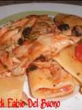 Paccheri con Dentice, Olive Nere e Pomodorini Freschi