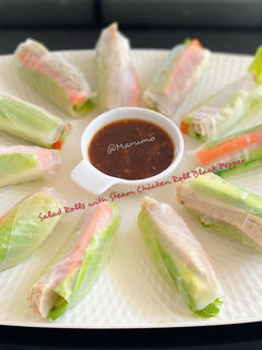 A picture of Salad Rolls with Steam Chicken Roll Black Pepper.
