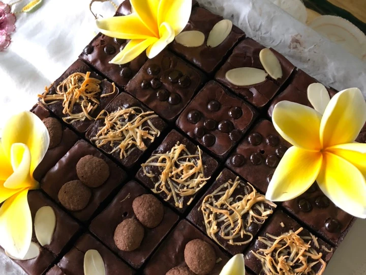 Langkah Gampang Membikin Resep Shiny Fudgy Brownies Panggang yang Lezat Sekali Anti Ribet, Lezat Sekali