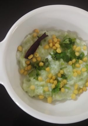 A picture of Cucumber boondi raita.