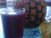 Una foto de moras al almibar