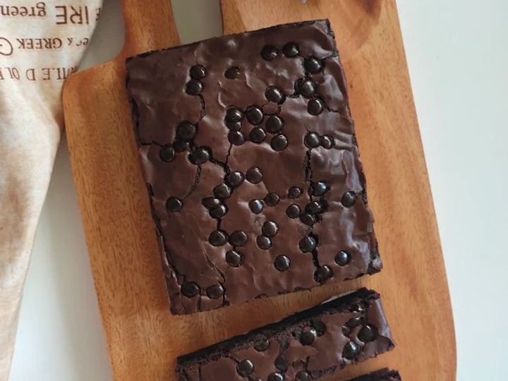 Langkah Gampang Menyiapkan Resep Brownies panggang 1 telur Shiny Crust yang Sempurna Anti Ribet, Sempurna