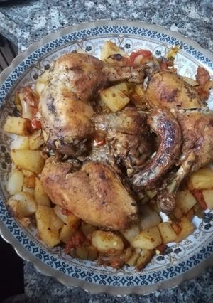 صورة لوصفة دجاج بالخضار في الفرن