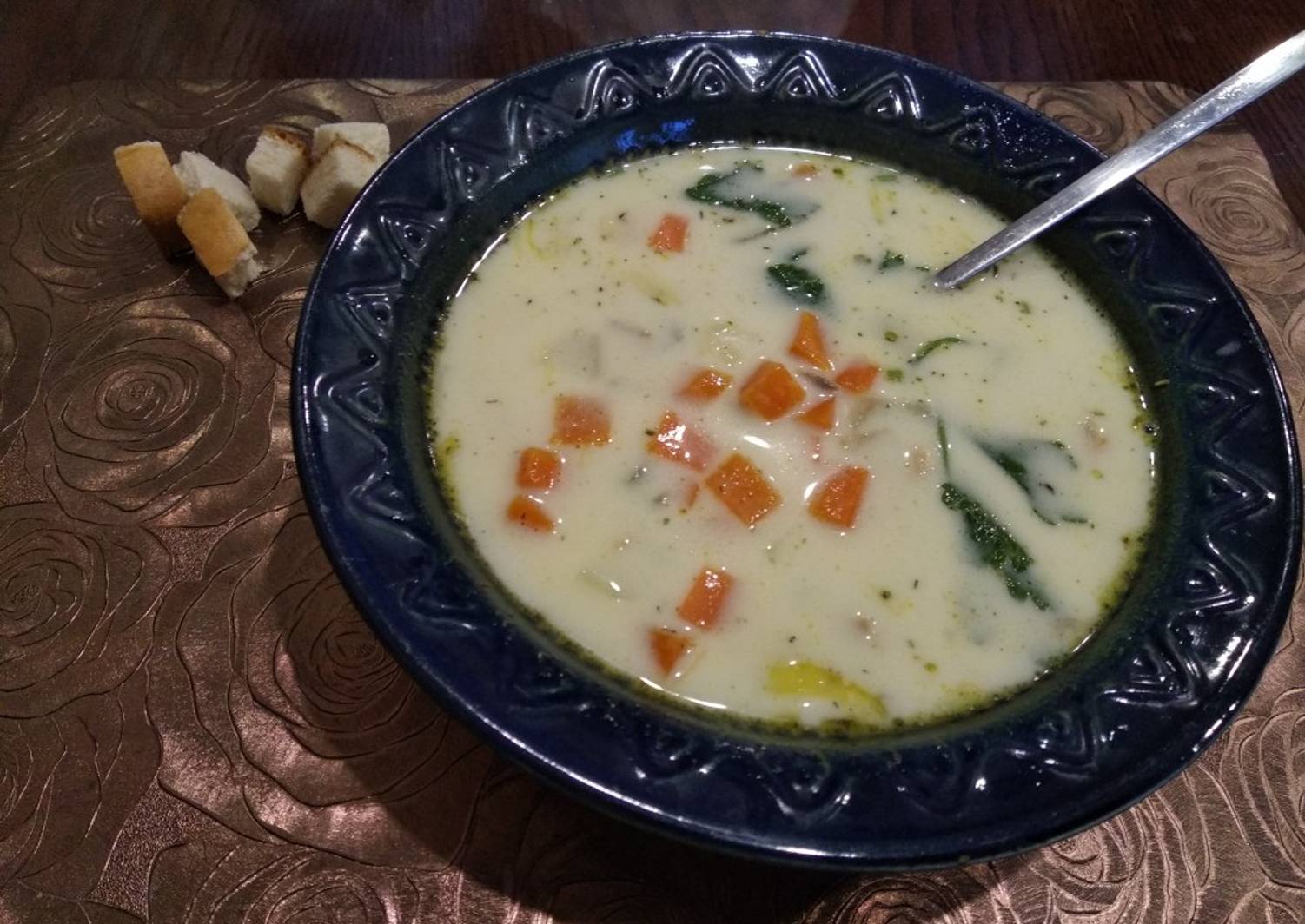 Суп с горбушей и плавленным сыром