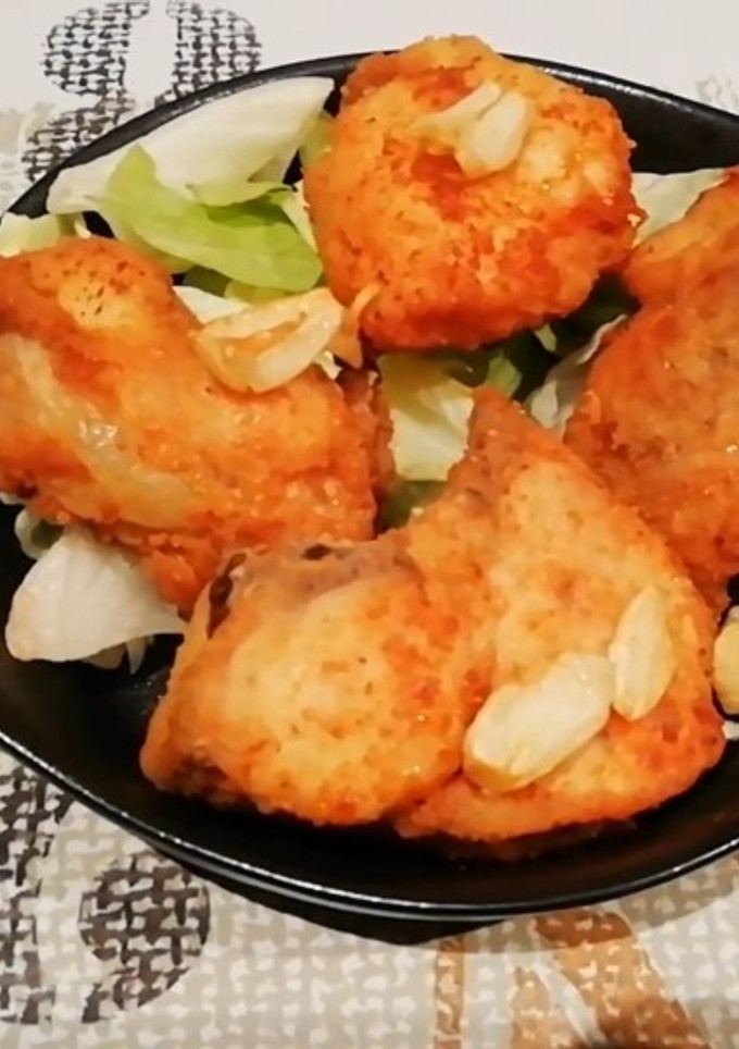 Una foto de Pollo crujiente al ajillo