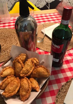 Una foto de Empanadas fritas de Pollo