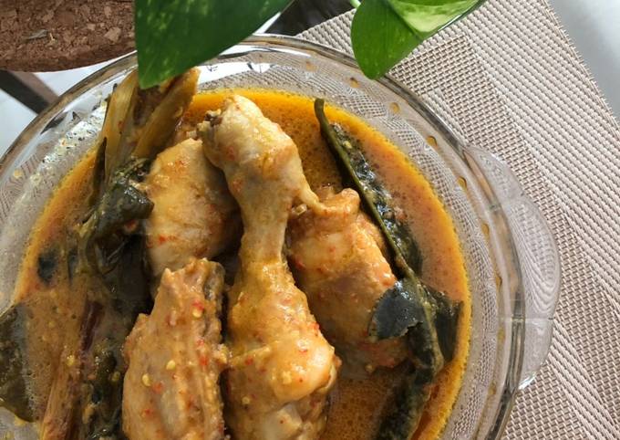 Gulai Ayam Padang (Untuk perantau yang kangen rumah)