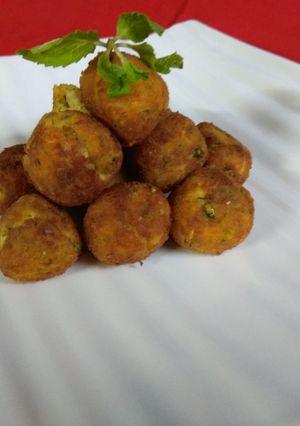 ચીઝી હંગ કડ કબાબ રેસીપી મુખ્ય ફોટો