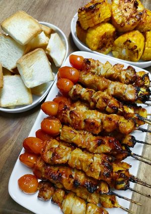รูปของ BBQ หมูไก่ย่างไม้