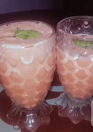 A picture of Watermelon smoothie 🥤.
