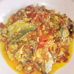 A picture of Sardine Sauce.