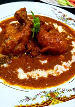 तंदूरी बटर चिकन (tandoori butter chicken recipe in Hindi) रेसिपी मुख्य फोटो