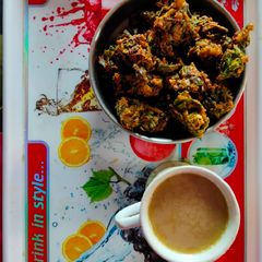 A picture of Pyaz pakora.