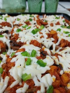 عکسی از دستور پیتزا فوری با نون تست 🍕🍞