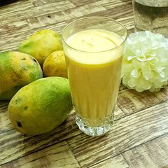 A picture of Mango Shake.