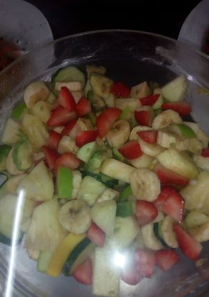 A picture of Cucumber salad.