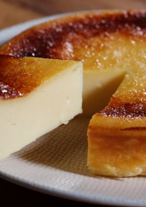 A picture of Easy Basque Burnt Cheesecake Recipe🍰.