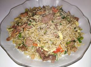 Una foto de Arroz chaufa de carne
