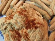 Una foto de humus garbanzos thermomix