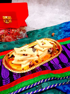 A picture of Kaju katli.