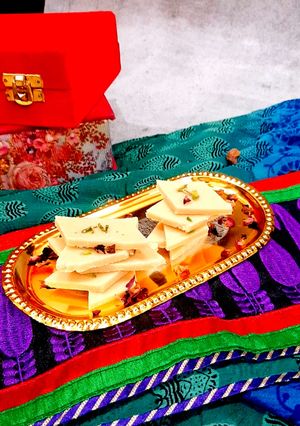 A picture of Kaju katli.