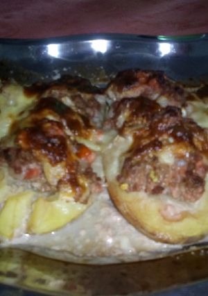 Una foto de Papas rellenas 🥔🍴. fáciles y deliciosas