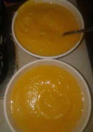A picture of Butter nut soup.