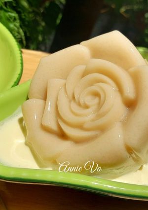 Hình của món Rau câu sữa hạt.