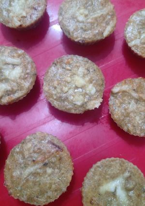Una foto de Muffins de harina de almendras y verduras
