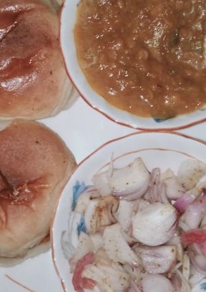 A picture of Pav Bhaji.