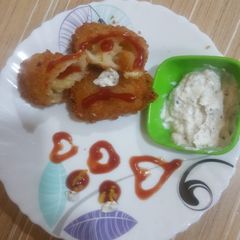 A picture of Cheezy Potato Bread Rolls.