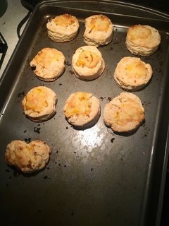 A picture of Orange biscuits.