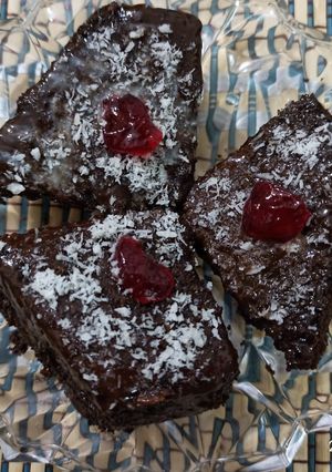 A picture of Chocolate Biscuit pastries.