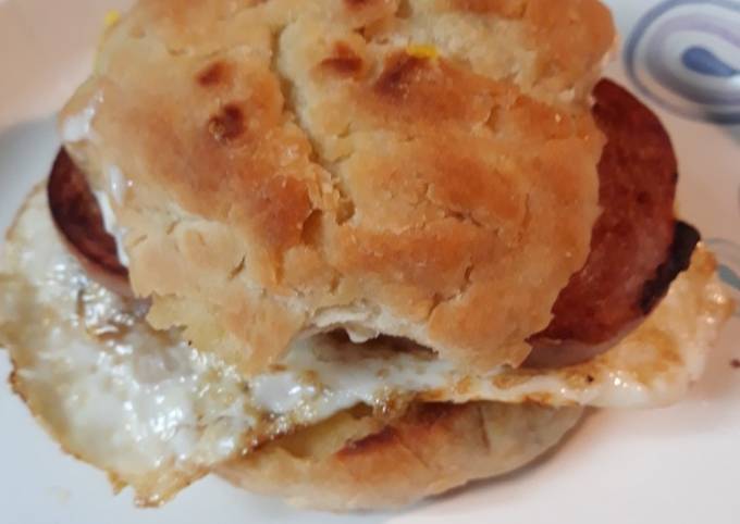 Recipe: Appetizing Refried Biscuit Sandwich - RecipeReference