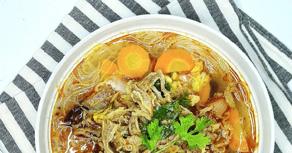 Resep Steamboat Sapi kuah tomyum oleh Mrs. Ferdi Cookpad