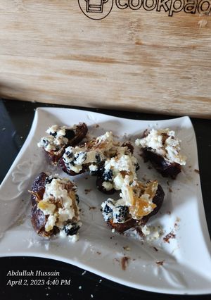 A picture of Semi Dry Fruit Filled Dates.
